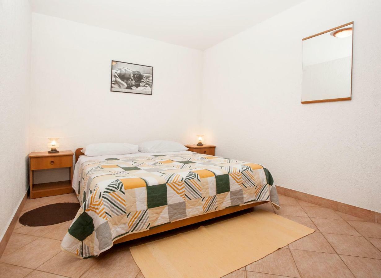 Apartment Regina Ровинь Экстерьер фото